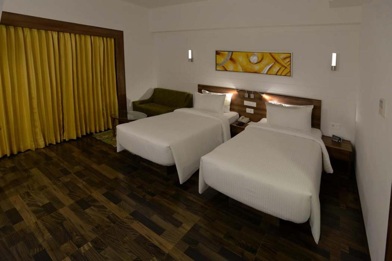 Lemon Tree Hotel Kojambuttúr Kültér fotó
